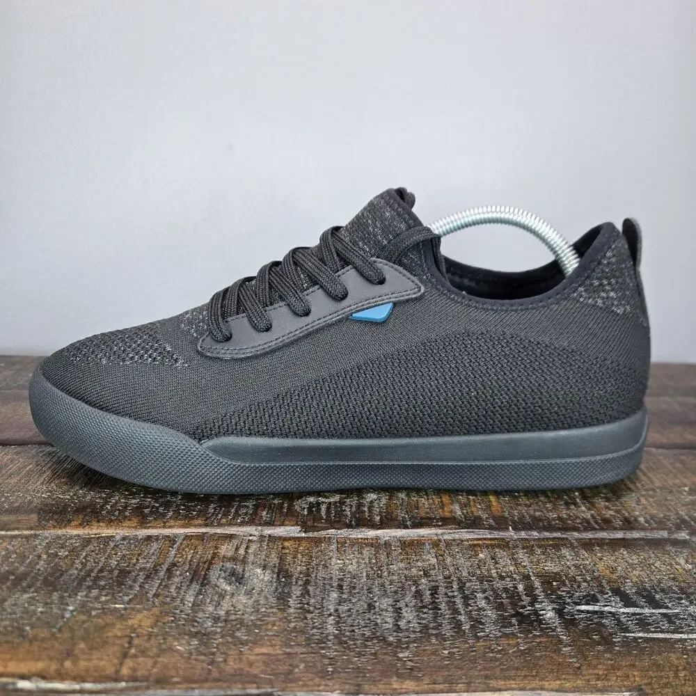 NEW Vessi Weekend 1.5 Sneaker Womens Size 8 Waterproof Shoes Asphalt Black Black